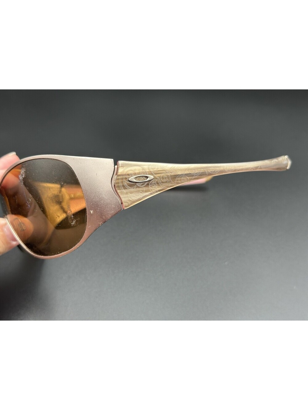 Oakley Breathless Raisin Frame - Picture 3 of 13